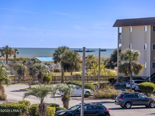 40 Folly Field Rd Apt B215, Hilton Head Island, SC 29928