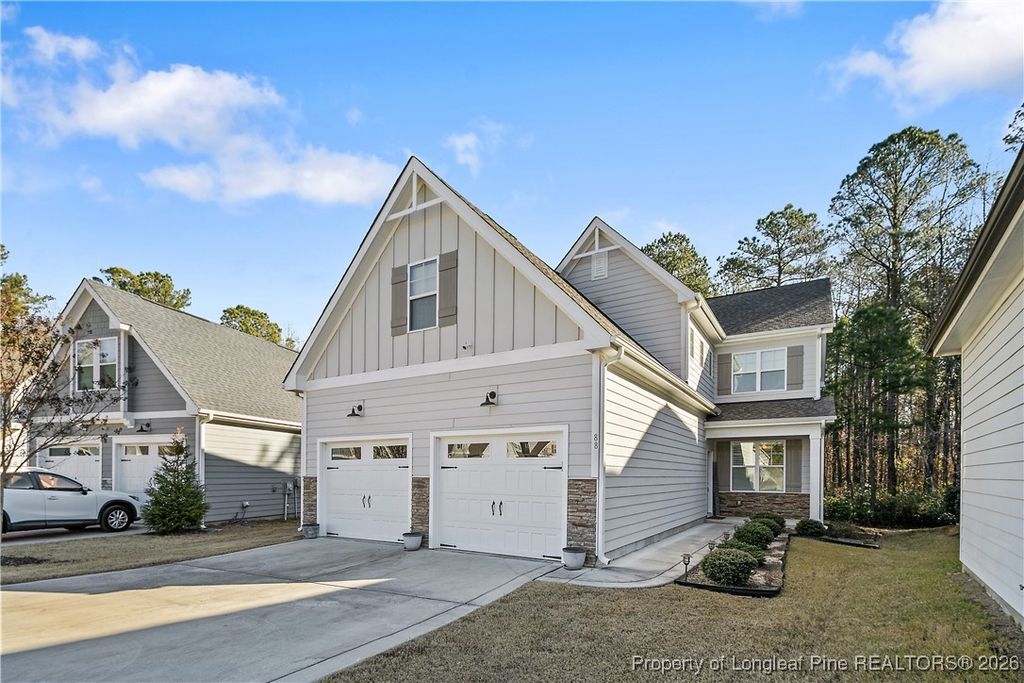 88 Spruce Hollow Circle, Spring Lake, NC 28390 — exterior