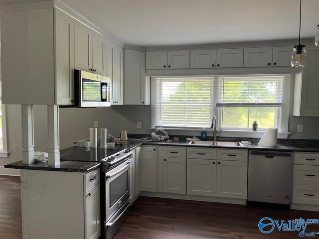 15951 W Highway 72, Athens, AL 35611