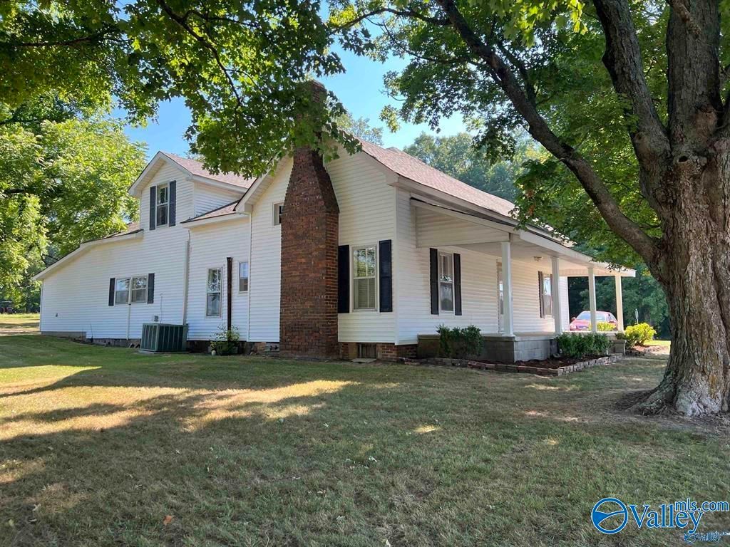 15951 W Highway 72, Athens, AL 35611