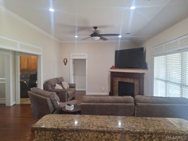 44 Ben Court, Wetumpka, AL 36092