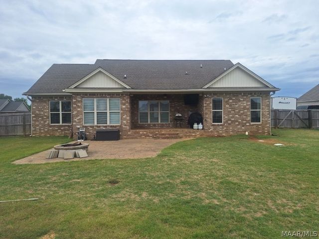 44 Ben Court, Wetumpka, AL 36092