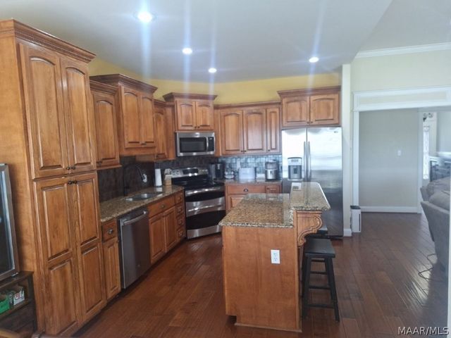 44 Ben Court, Wetumpka, AL 36092