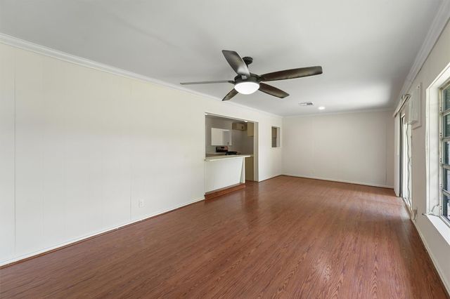 5826 Belmark Street, Houston, TX 77033