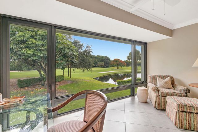 3839 Quail Ridge Drive N, Boynton Beach, FL 33436