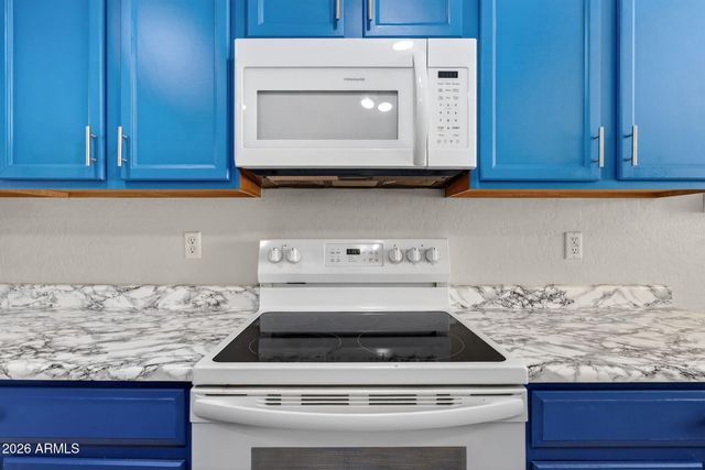 4056 E SUPERIOR Road, San Tan Valley, AZ 85143