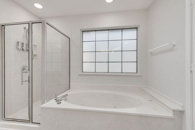 8809 Greenwood Trail, Rowlett, TX 75088