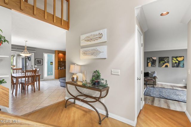 25673 Willowbend Road, Perrysburg, OH 43551