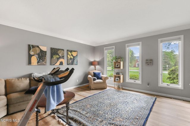25673 Willowbend Road, Perrysburg, OH 43551