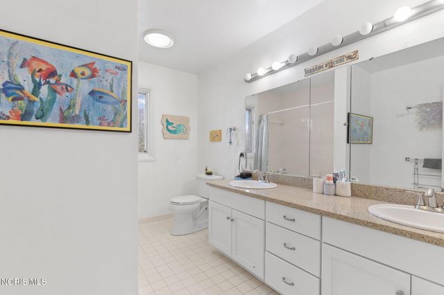 25673 Willowbend Road, Perrysburg, OH 43551