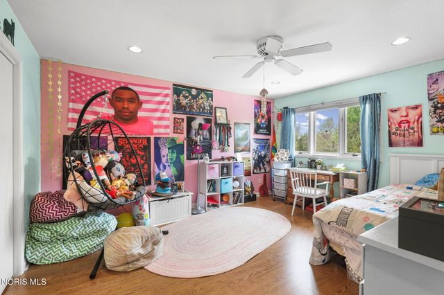 25673 Willowbend Road, Perrysburg, OH 43551