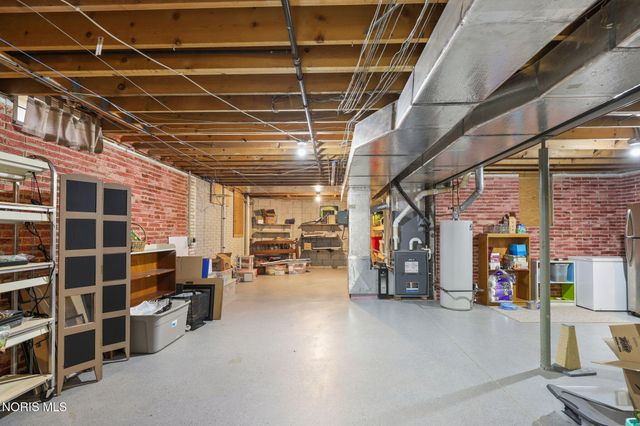 25673 Willowbend Road, Perrysburg, OH 43551
