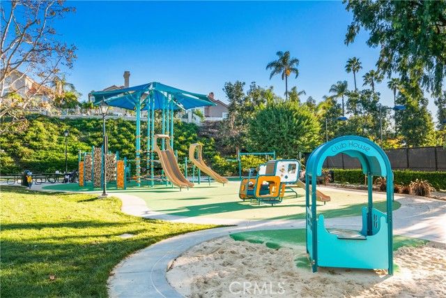 156 Chandon, Laguna Niguel, CA 92677