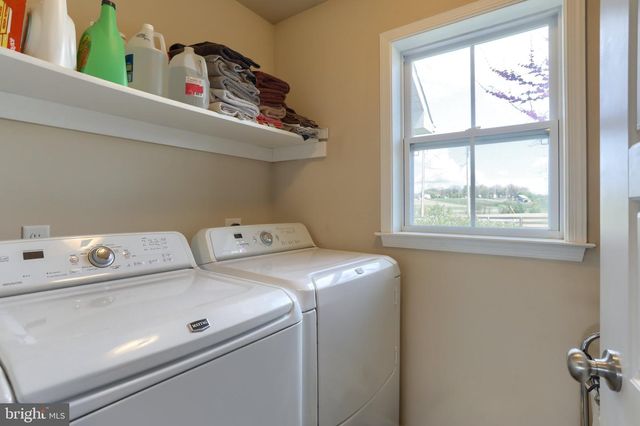 40 WILLIAMS, Myerstown, PA 17067