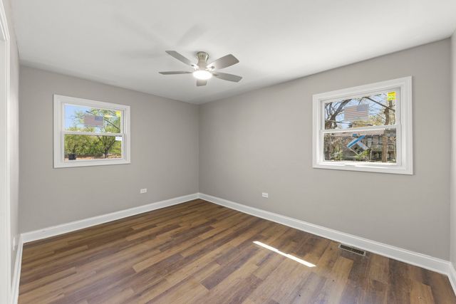 3N607 Kenwood Avenue, West Chicago, IL 60185