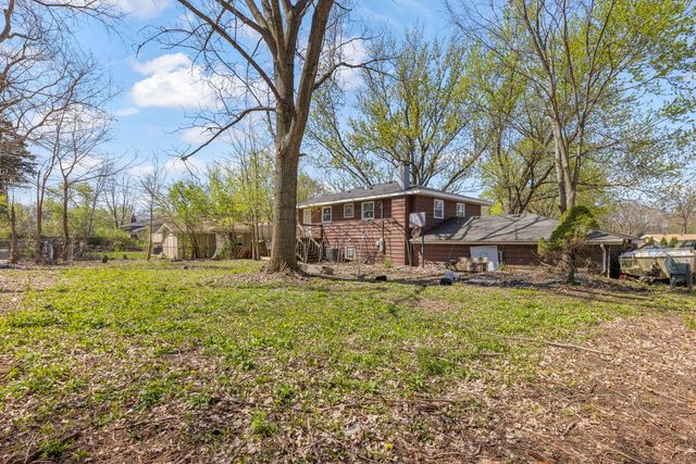 3N607 Kenwood Avenue, West Chicago, IL 60185