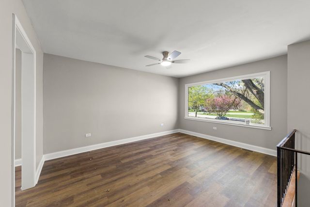 3N607 Kenwood Avenue, West Chicago, IL 60185
