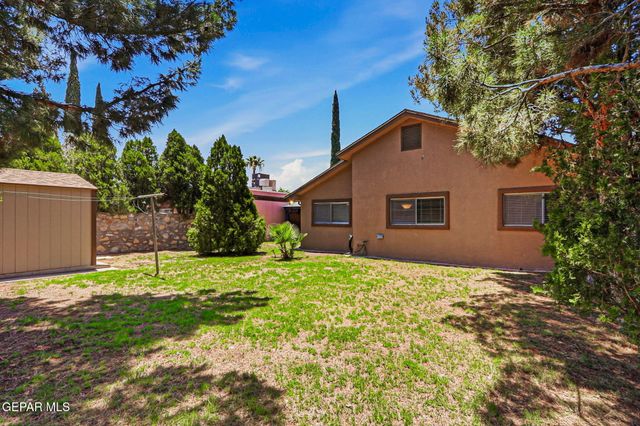 1816 KARL WYLER Drive, El Paso, TX 79936