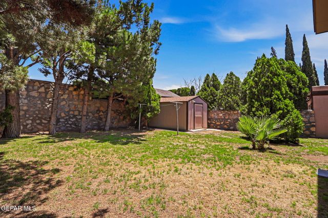 1816 KARL WYLER Drive, El Paso, TX 79936