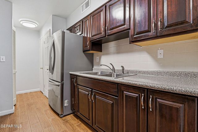 1816 KARL WYLER Drive, El Paso, TX 79936