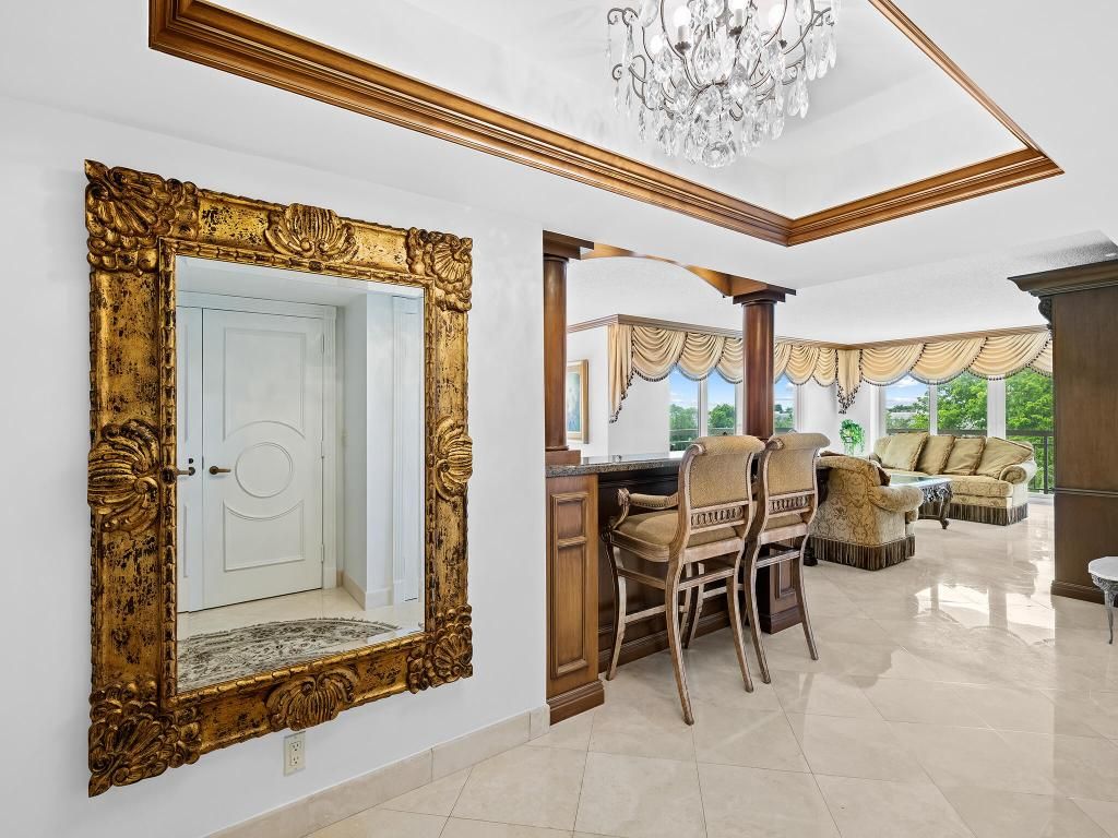 Image 3 of property listing at 901 E Camino Real Drive 4d, Boca Raton, FL 33432