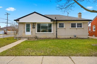25705 Ronald Street, Roseville, MI 48066