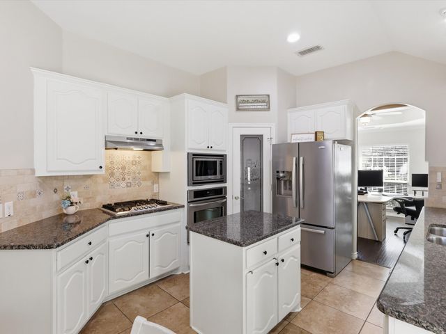 1309 Ocotillo Lane, Fort Worth, TX 76177