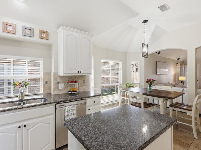 1309 Ocotillo Lane, Fort Worth, TX 76177