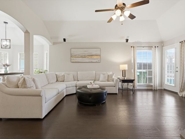 1309 Ocotillo Lane, Fort Worth, TX 76177