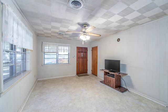 611 Broadmoor Ave, Houma, LA 70364