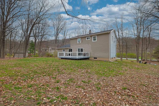 78 Pickerel Road, Monroe, NY 10950