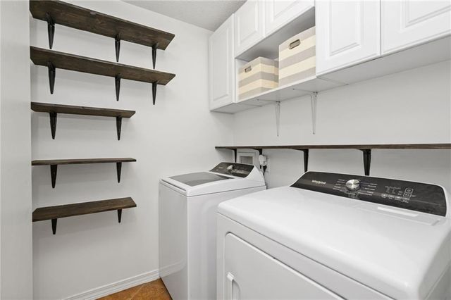 1517 Hunters Ridge Drive W, Mobile, AL 36695