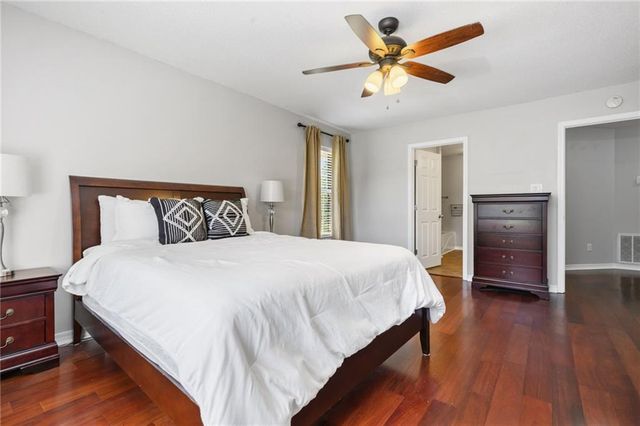 1517 Hunters Ridge Drive W, Mobile, AL 36695
