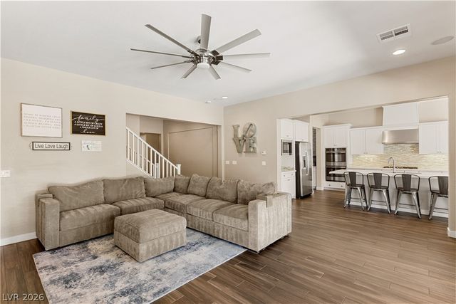 449 Paso De Montana Street, Las Vegas, NV 89138