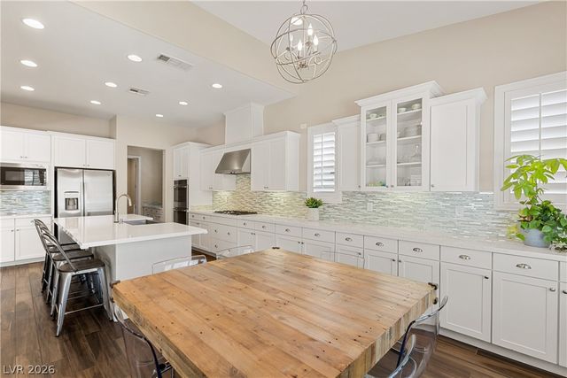 449 Paso De Montana Street, Las Vegas, NV 89138