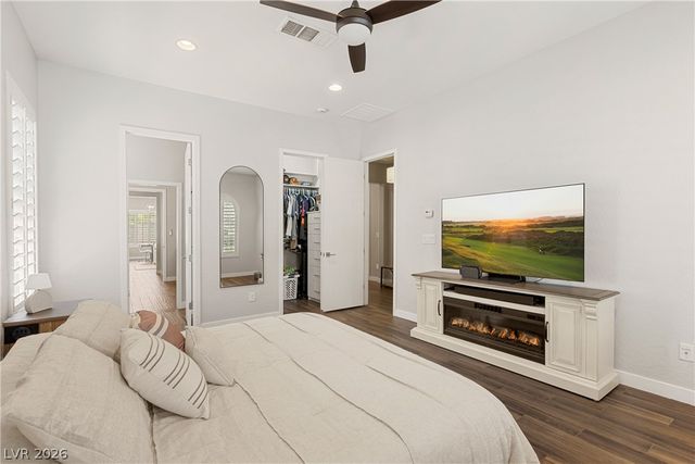 449 Paso De Montana Street, Las Vegas, NV 89138