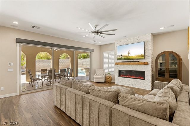 449 Paso De Montana Street, Las Vegas, NV 89138