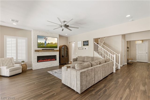 449 Paso De Montana Street, Las Vegas, NV 89138