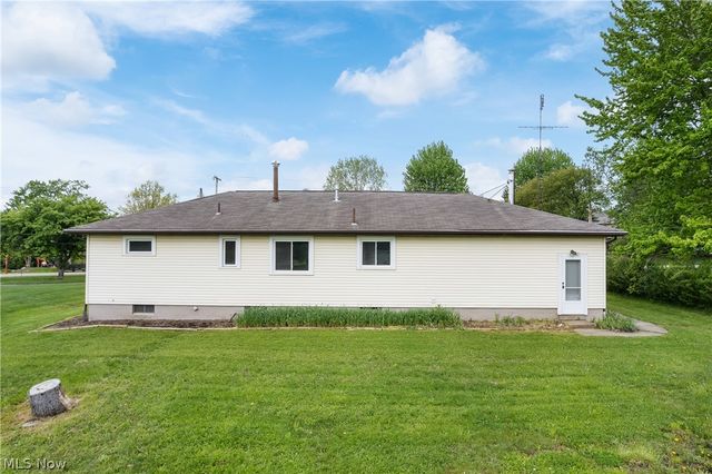 6974 Lutz Avenue Northwest, Massillon, OH 44646