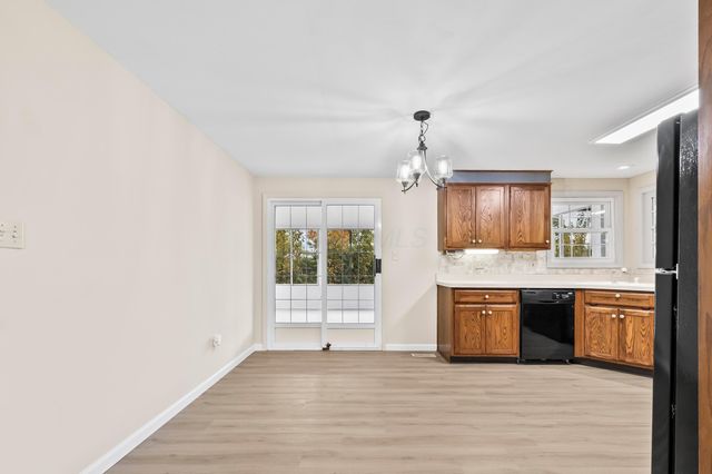 6784 Greenbush Drive, Reynoldsburg, OH 43068