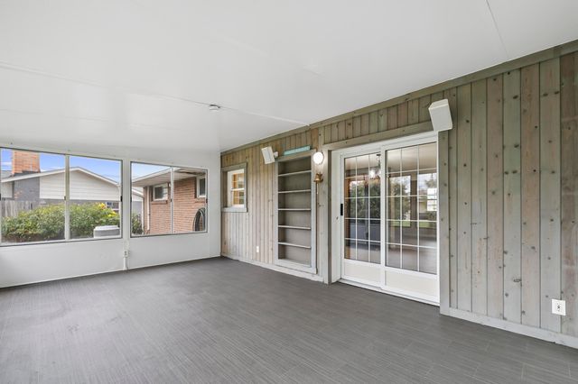 6784 Greenbush Drive, Reynoldsburg, OH 43068