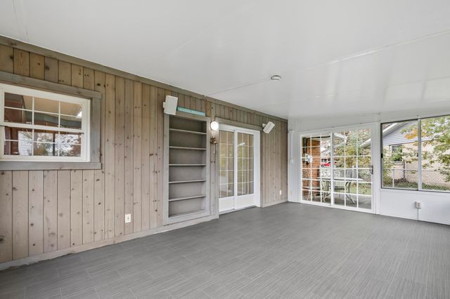 6784 Greenbush Drive, Reynoldsburg, OH 43068