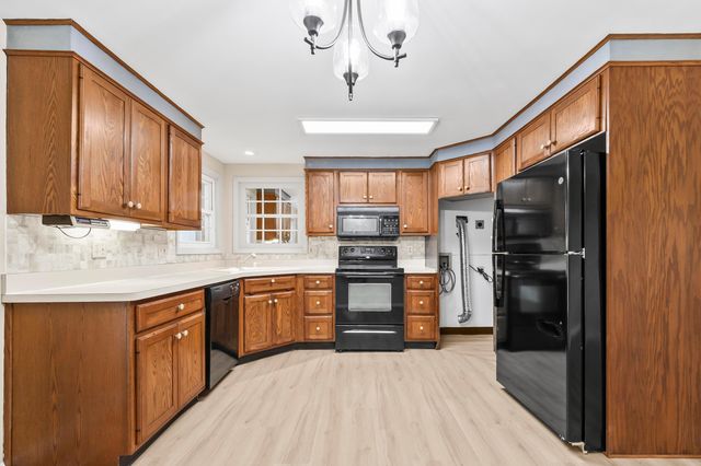 6784 Greenbush Drive, Reynoldsburg, OH 43068