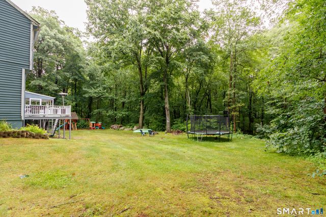 41 Fieldcrest Drive, Ridgefield, CT 06877