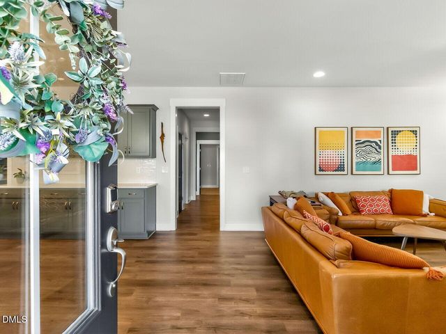 23 Whitehall Drive, Pittsboro, NC 27312