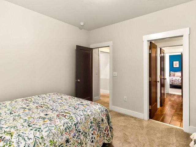 23 Whitehall Drive, Pittsboro, NC 27312