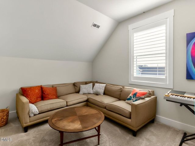 23 Whitehall Drive, Pittsboro, NC 27312