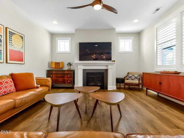 23 Whitehall Drive, Pittsboro, NC 27312