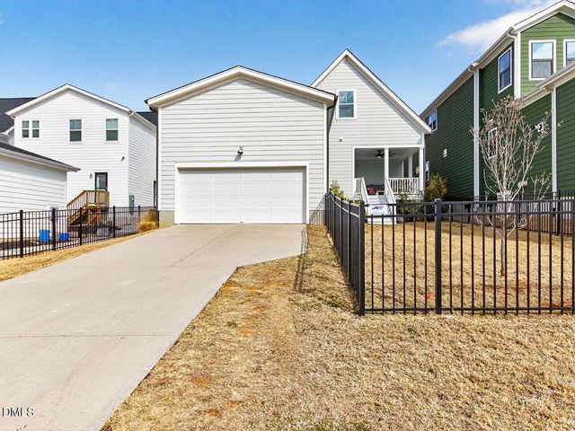 23 Whitehall Drive, Pittsboro, NC 27312