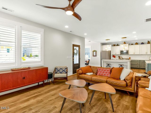 23 Whitehall Drive, Pittsboro, NC 27312